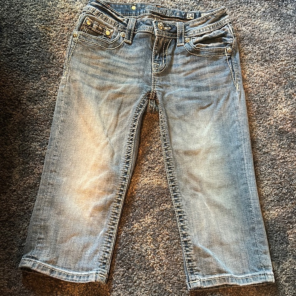 Miss Me Capris - size 14.  Excellent condition